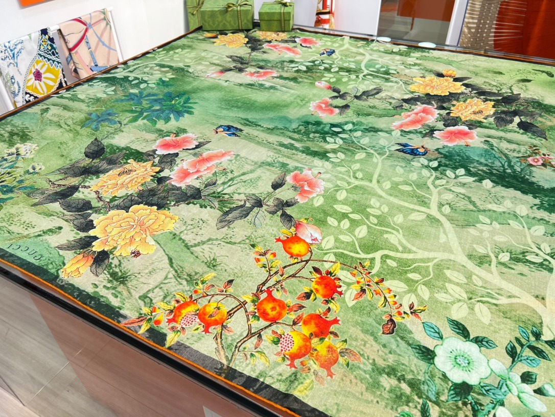 Gucci Shawls-140*140cm